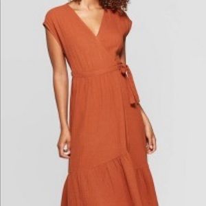 Short Sleeve V-Neck Ruffle Hem Midi Dress